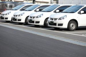 4ナンバーの車検｜1年車検？5ナンバーより維持費は安い？